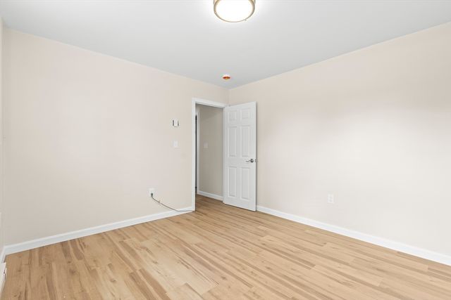 105 Birchwood Dr, Swansea, MA 02777