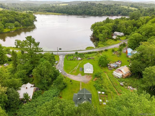 8 Norris Drive, Swan Lake, NY 12783