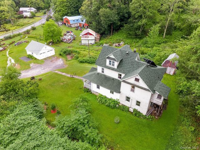 8 Norris Drive, Swan Lake, NY 12783