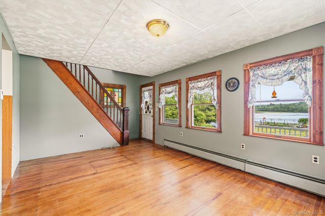 8 Norris Drive, Swan Lake, NY 12783