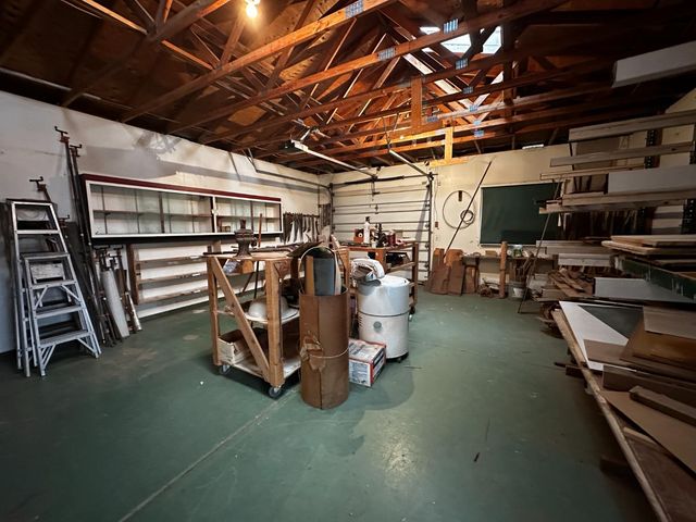 707 W Shields Avenue, Fresno, CA 93705