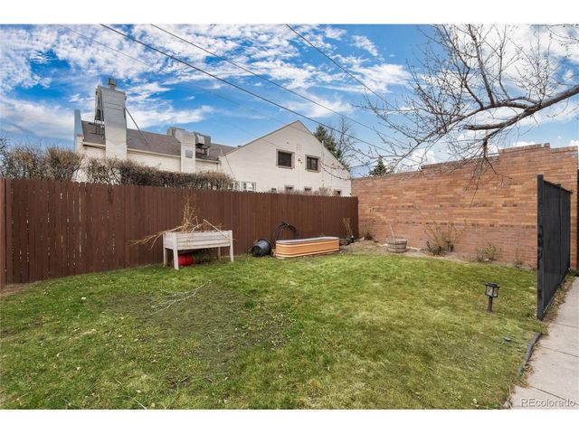 1419 Dexter St, Denver, CO 80220