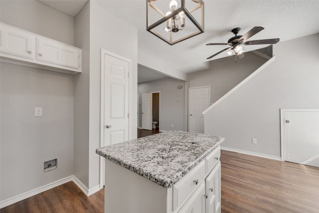 9406 Chimneywood Drive, Rowlett, TX 75089