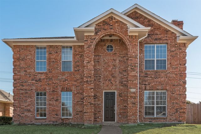 9406 Chimneywood Drive, Rowlett, TX 75089