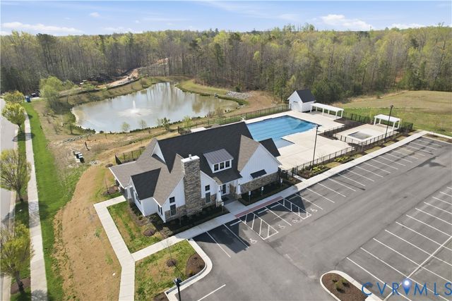 7879 Uplands Dr, New Kent, VA 23124