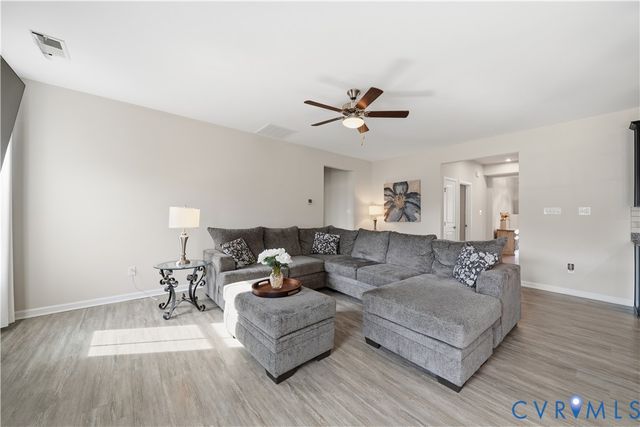 7879 Uplands Dr, New Kent, VA 23124