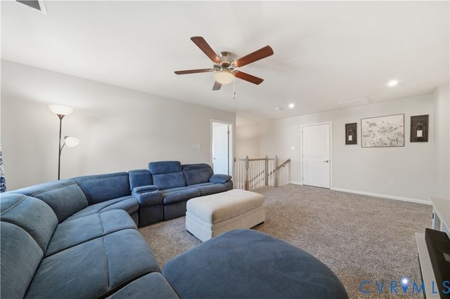7879 Uplands Dr, New Kent, VA 23124