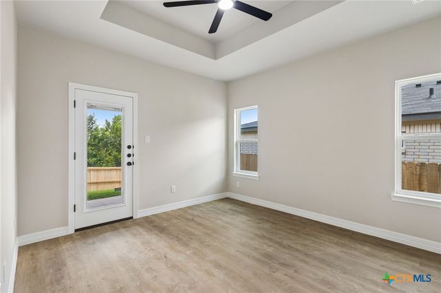 1307 Lone Pine Way, Killeen, TX 76543