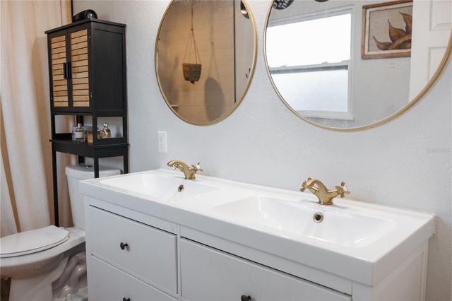 3608 W OKLAHOMA AVENUE, Tampa, FL 33611