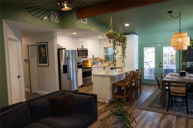 3608 W OKLAHOMA AVENUE, Tampa, FL 33611