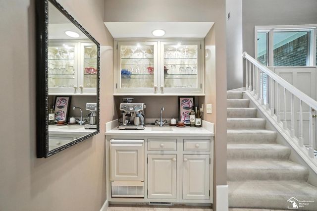 510 Ave De Lafayette Avenue, Monroe, MI 48162