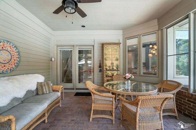 510 Ave De Lafayette Avenue, Monroe, MI 48162