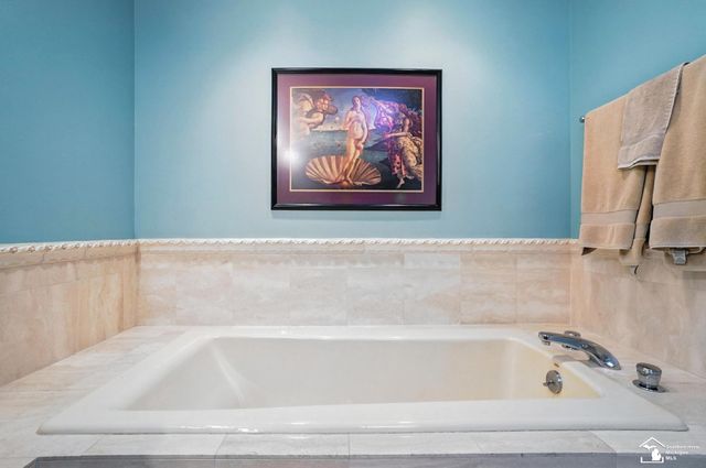 510 Ave De Lafayette Avenue, Monroe, MI 48162