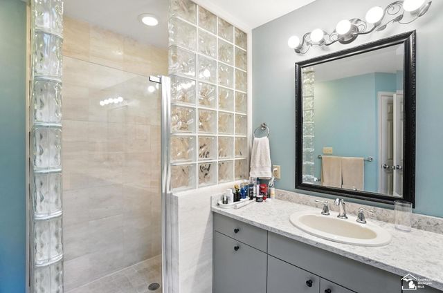 510 Ave De Lafayette Avenue, Monroe, MI 48162