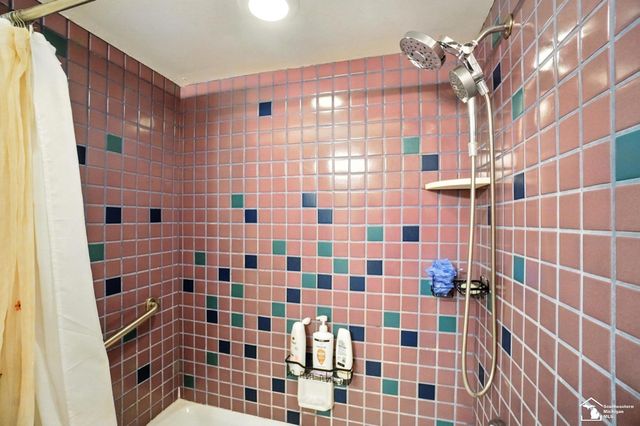 510 Ave De Lafayette Avenue, Monroe, MI 48162