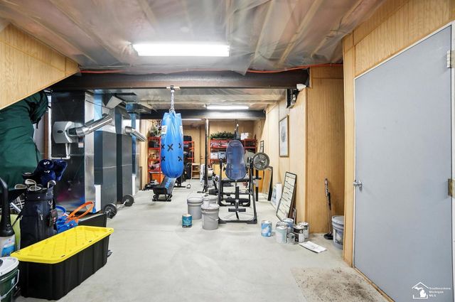 510 Ave De Lafayette Avenue, Monroe, MI 48162