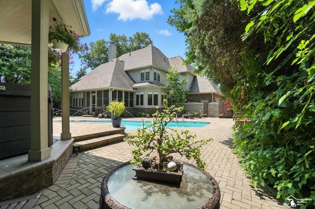 510 Ave De Lafayette Avenue, Monroe, MI 48162