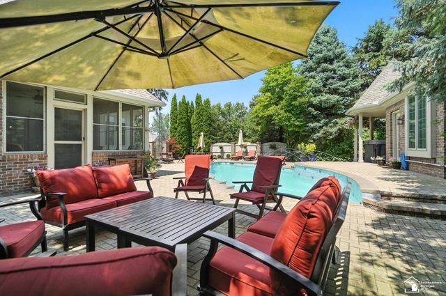 510 Ave De Lafayette Avenue, Monroe, MI 48162