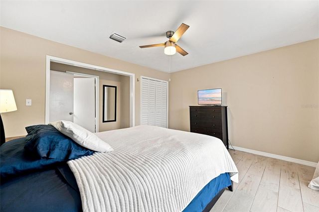 670 KIRKLAND CIRCLE, Dunedin, FL 34698