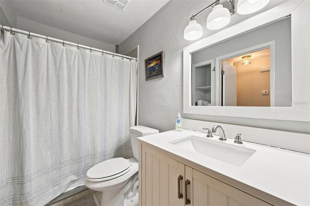 670 KIRKLAND CIRCLE, Dunedin, FL 34698
