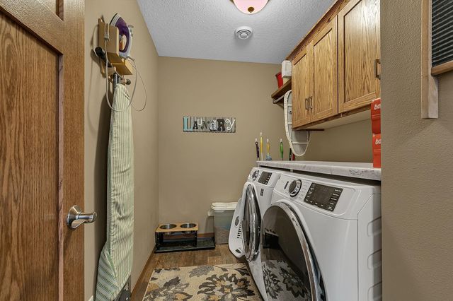 10185 440th Street, Holdingford, MN 56340