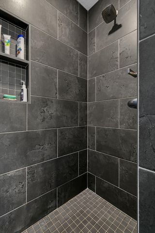 10185 440th Street, Holdingford, MN 56340