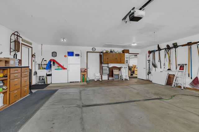 10185 440th Street, Holdingford, MN 56340