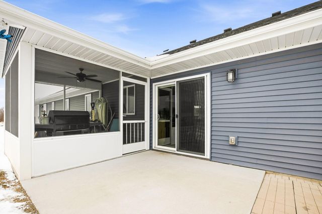 10185 440th Street, Holdingford, MN 56340