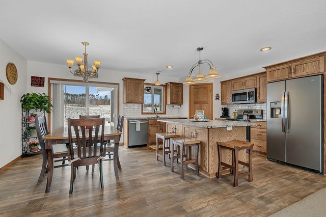 10185 440th Street, Holdingford, MN 56340