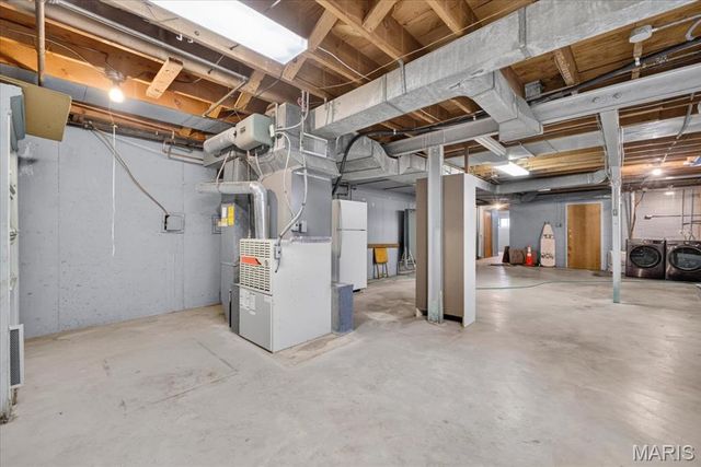 8250 Tulane Avenue, St Louis, MO 63132