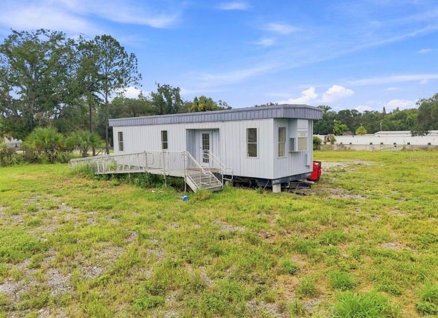 4946 E HILLSBOROUGH AVENUE, Tampa, FL 33610