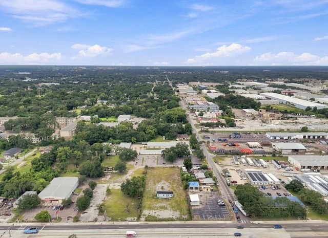 4946 E HILLSBOROUGH AVENUE, Tampa, FL 33610