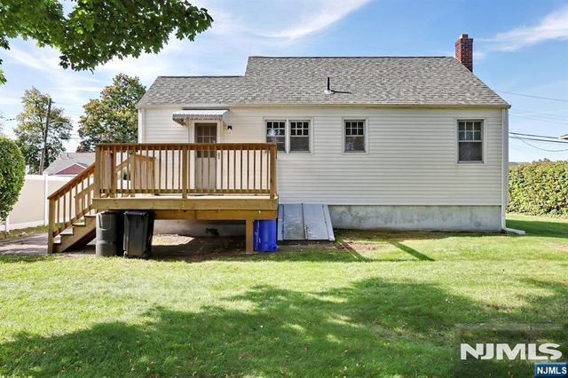 82 Coger Street, Saddle Brook, NJ 07663