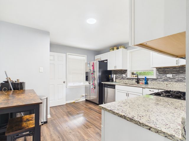 234 W 117th Street, Chicago, IL 60628