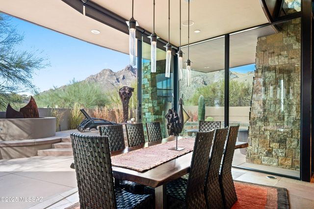 1327 E Desert Garden Drive, Tucson, AZ 85718