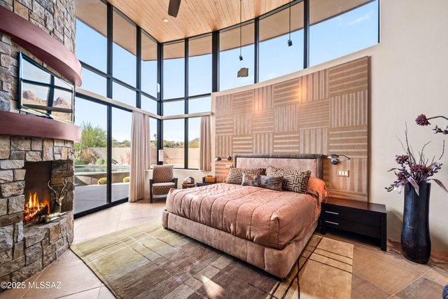 1327 E Desert Garden Drive, Tucson, AZ 85718