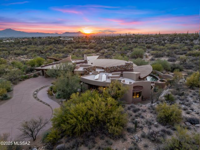 1327 E Desert Garden Drive, Tucson, AZ 85718