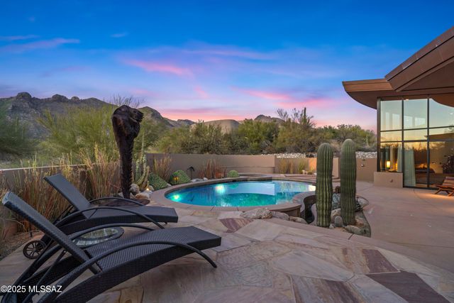 1327 E Desert Garden Drive, Tucson, AZ 85718