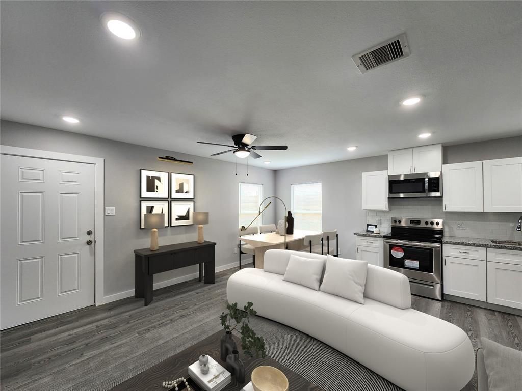 7735 Orebo Street B, Houston, TX 77088