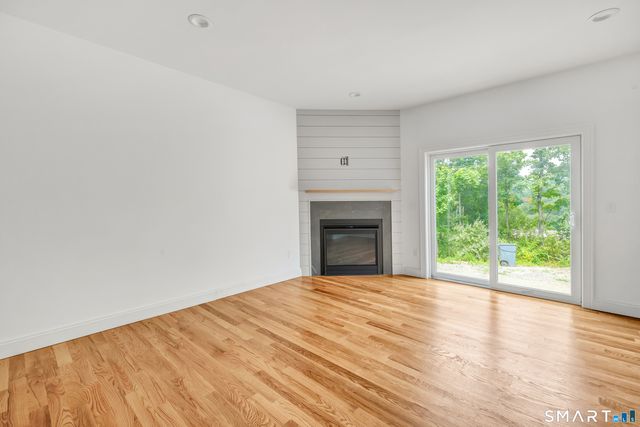 17 Windward Way 17, Shelton, CT 06484