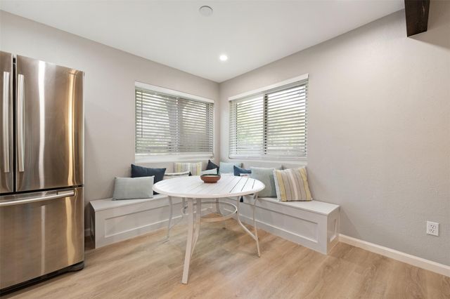 6105 Sun Vista DR, Austin, TX 78749