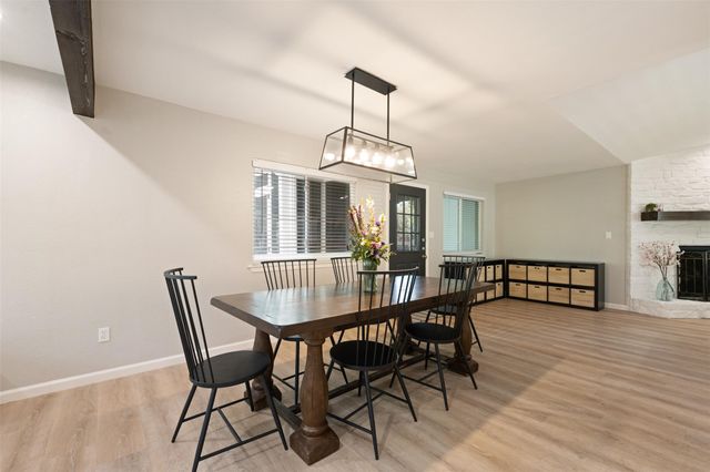 6105 Sun Vista DR, Austin, TX 78749