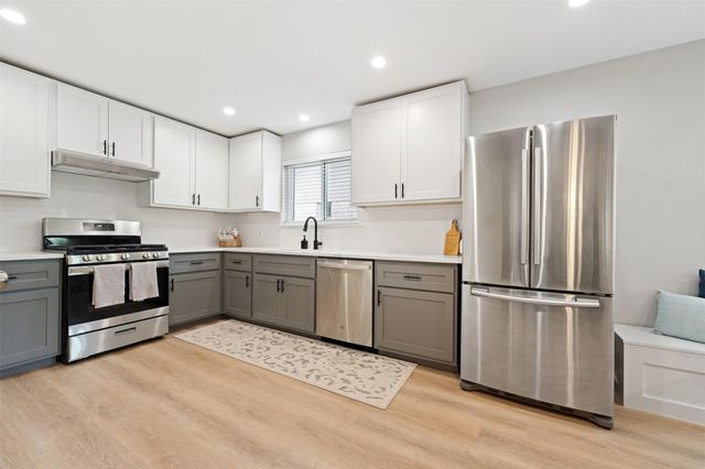 6105 Sun Vista DR, Austin, TX 78749