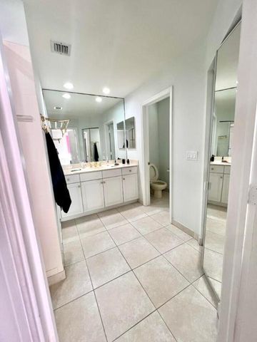 19125 Skyridge Circle, Boca Raton, FL 33498