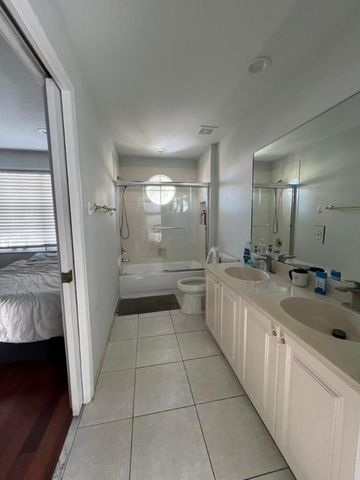 19125 Skyridge Circle, Boca Raton, FL 33498