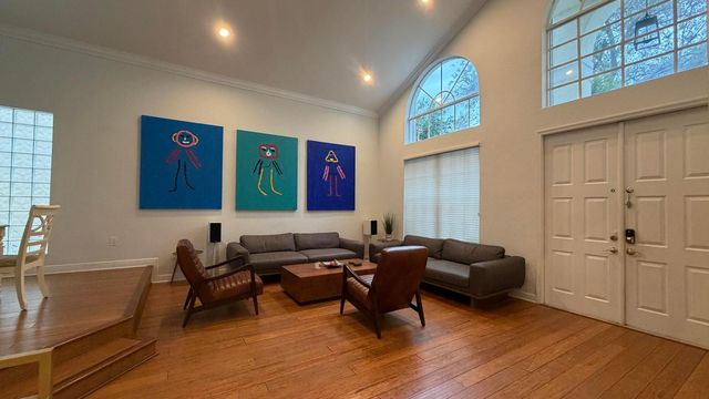 19125 Skyridge Circle, Boca Raton, FL 33498