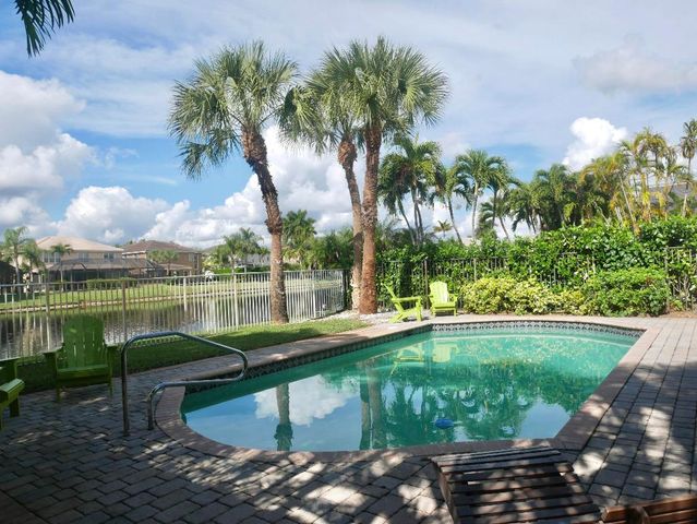 19125 Skyridge Circle, Boca Raton, FL 33498