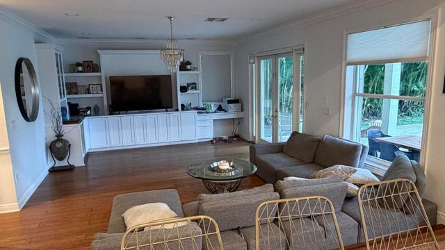 19125 Skyridge Circle, Boca Raton, FL 33498