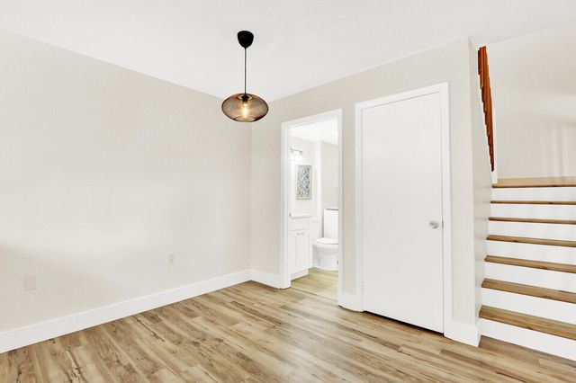 6605 66th Way, West Palm Beach, FL 33409