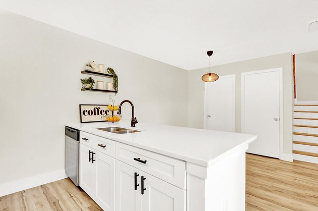 6605 66th Way, West Palm Beach, FL 33409